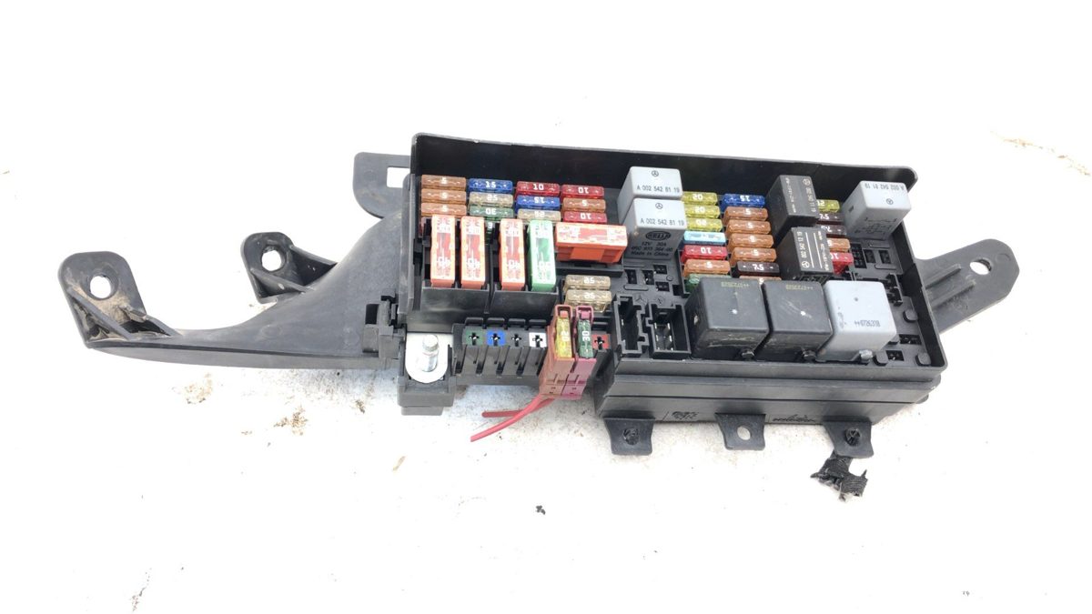 2008 Mercedes Gl450 Rear Sam Fuse Box Oem 1645403072