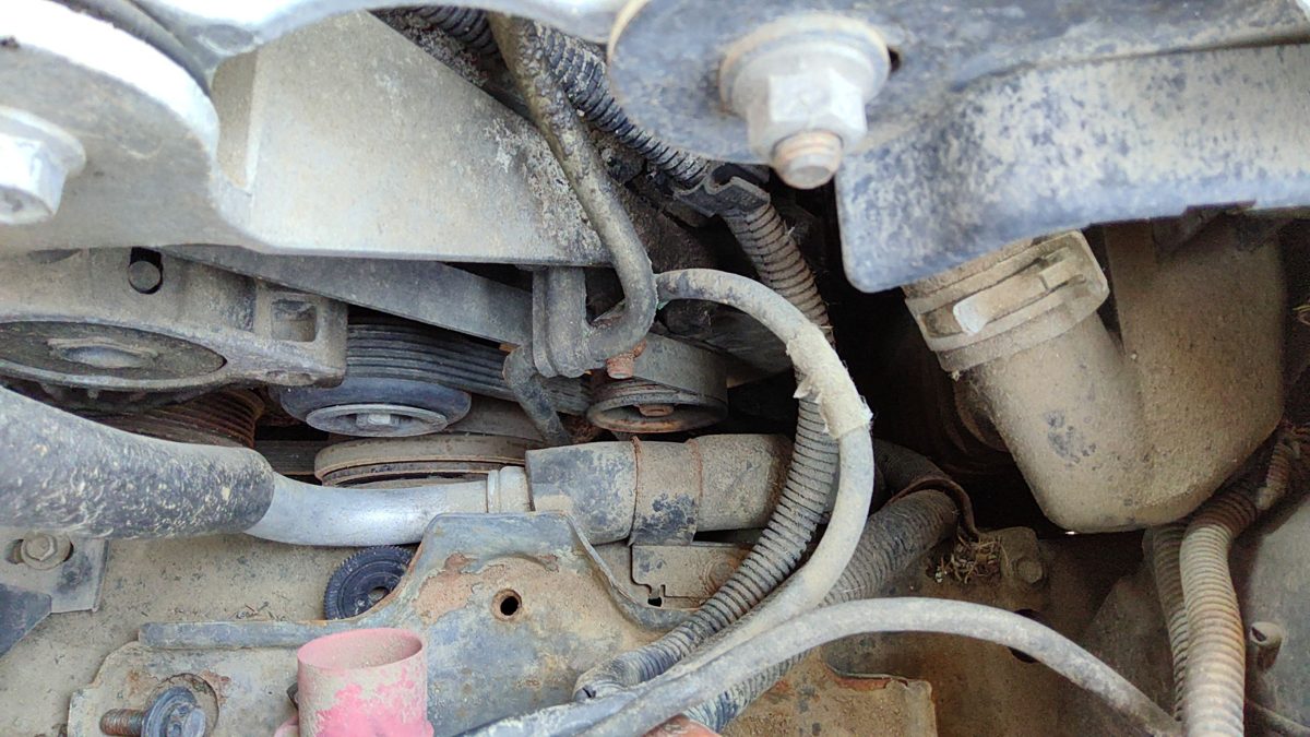 1994-1999 Cadillac Deville Mount Bracket Set For Alternator Oem