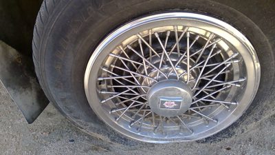 1984-1985 Olds 88 15" Wheel Cover Oem Wire Type Hub Cap Factory Spoke Design