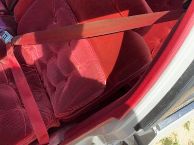 1986 Olds 88 Driver Left Front Seat Belt Retractor Oem Shoulder Red