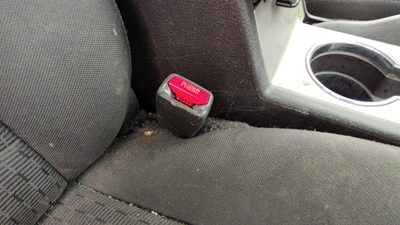 06-10 Ford Fusion Passenger Right Front Seat Belt Buckle Receiver Oem Black Dw