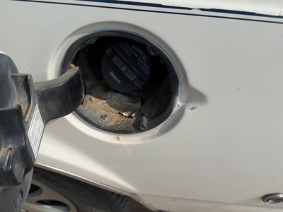 1986 Oldsmobile 98 Fuel Filler Neck Assembly With Gas Cap Oem