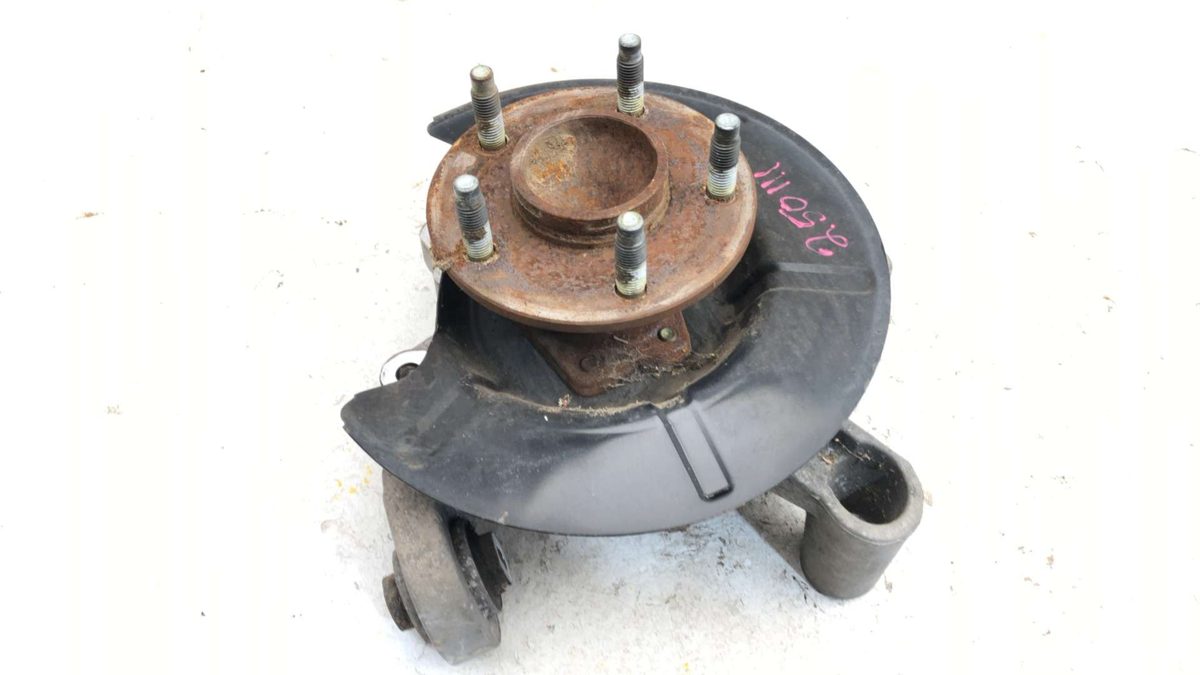 05-10 G6 Gxp Coupe Passenger Right Rear Knuckle Assembly Oem Stub Axle With Hub