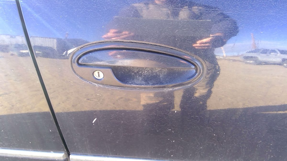 1997-2005 Buick Park Ave Passenger Right Front Outside Door Handle Oem Blue 28U