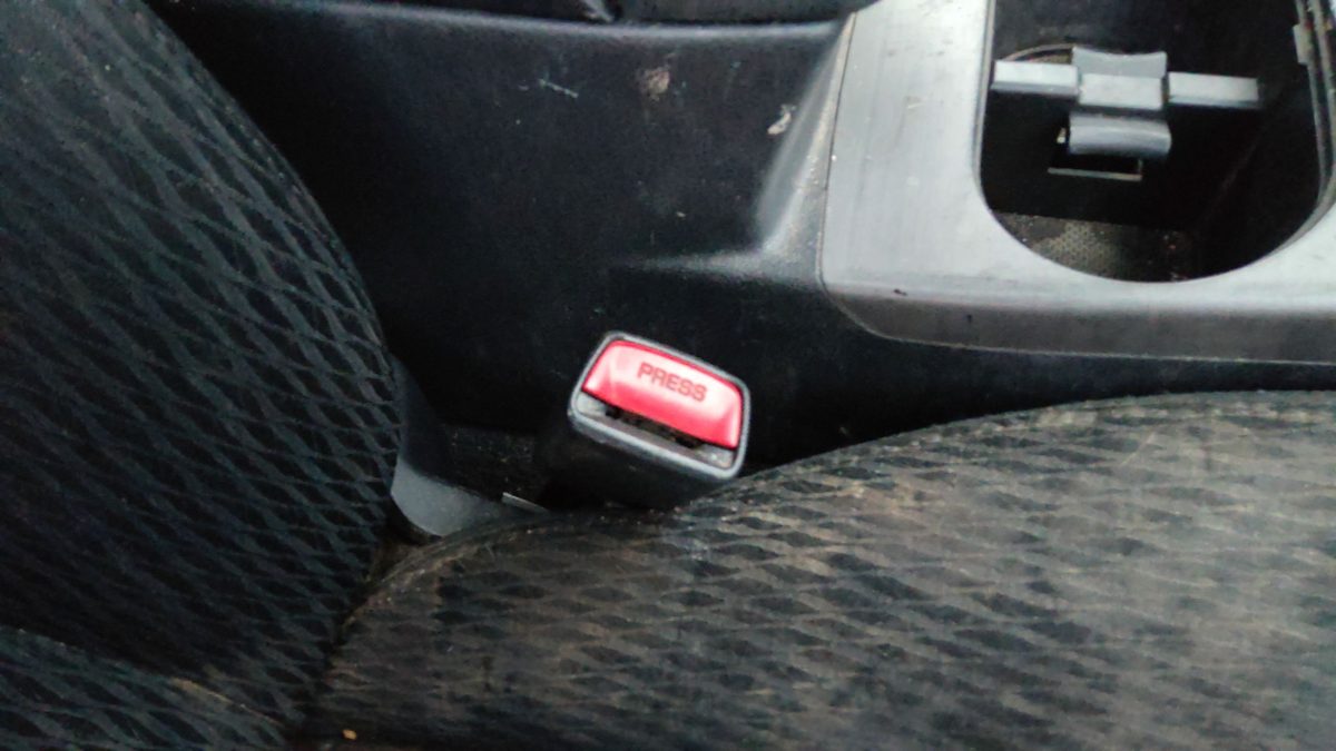 10-14 Legacy Outback Passenger Right Front Seat Belt Buckle Receiver Obc Black