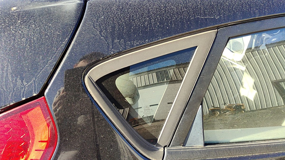 2011-2019 Ford Fiesta Passenger Right Rear Quarter Glass Back Side Window Oem