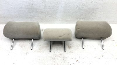 2007-2008 Toyota Corolla Set Of Head Rests Oem Rear Head Rest Center