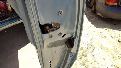 1986-1989 Dodge Ram W150 Passenger Right Front Door Latch With Rods/Cables Oem