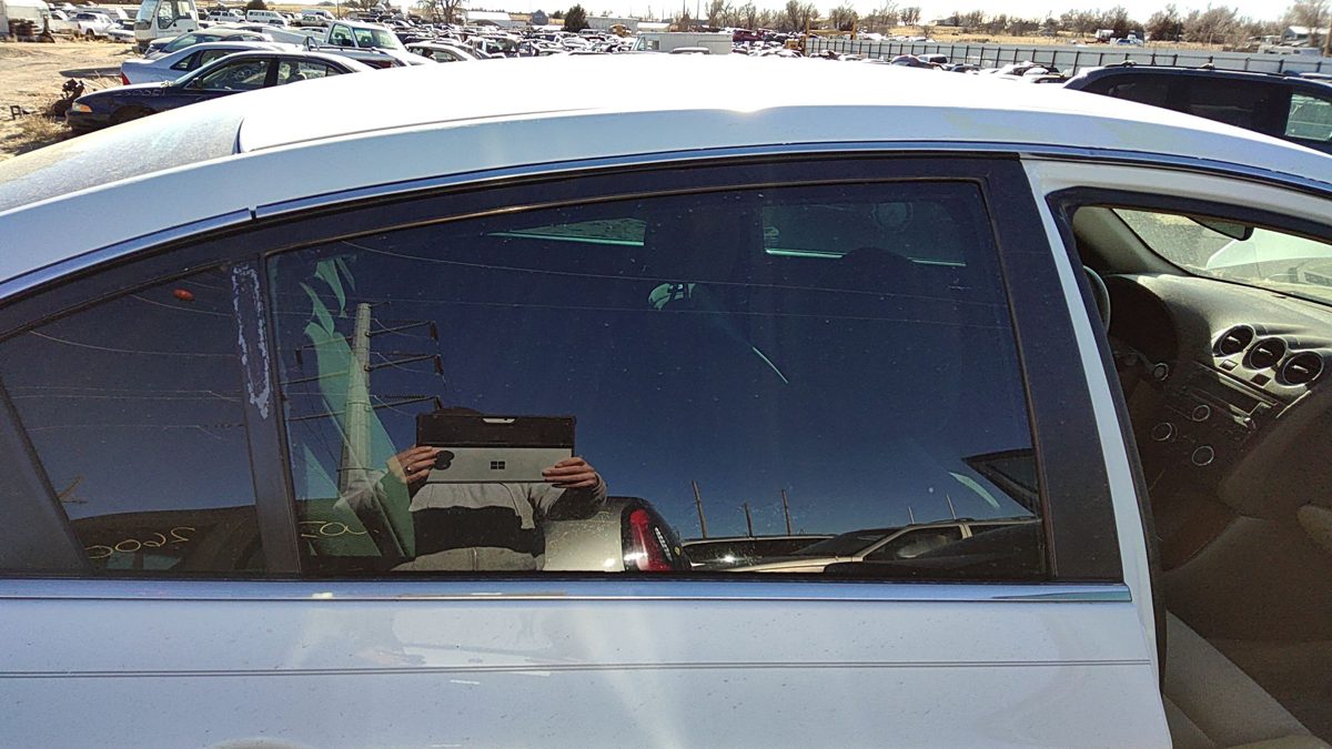 2007-2012 Nissan Altima Passenger Right Rear Side Window Door Glass Oem Back