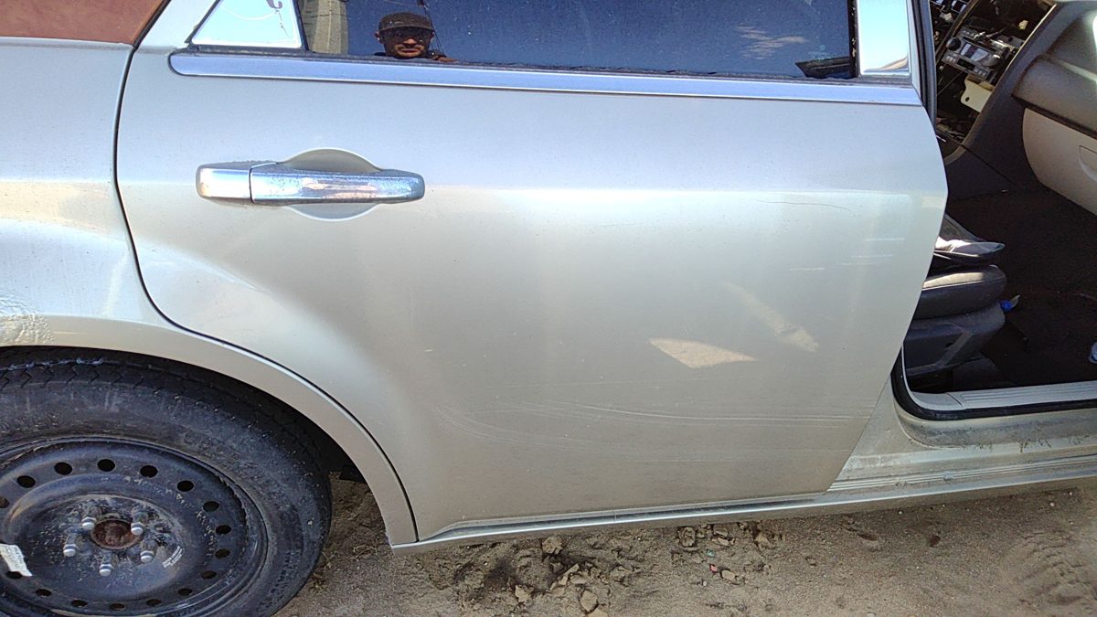 2006 Chrysler 300 Rear Door