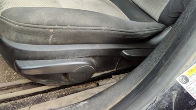 2011 Chevy Cruze Seat Track