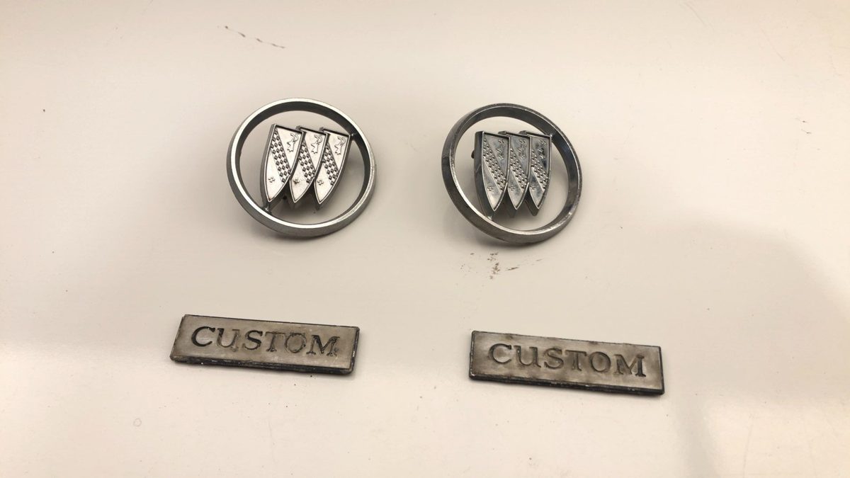 1978 Buick Lesabre Sail Panel Emblems Quarter Panel Emblem (Custom) Set Oem