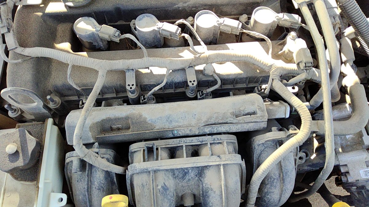 2008-2011 Ford Focus Complete Fuel Rail With Injectors Set Loaded Oem 2.0L