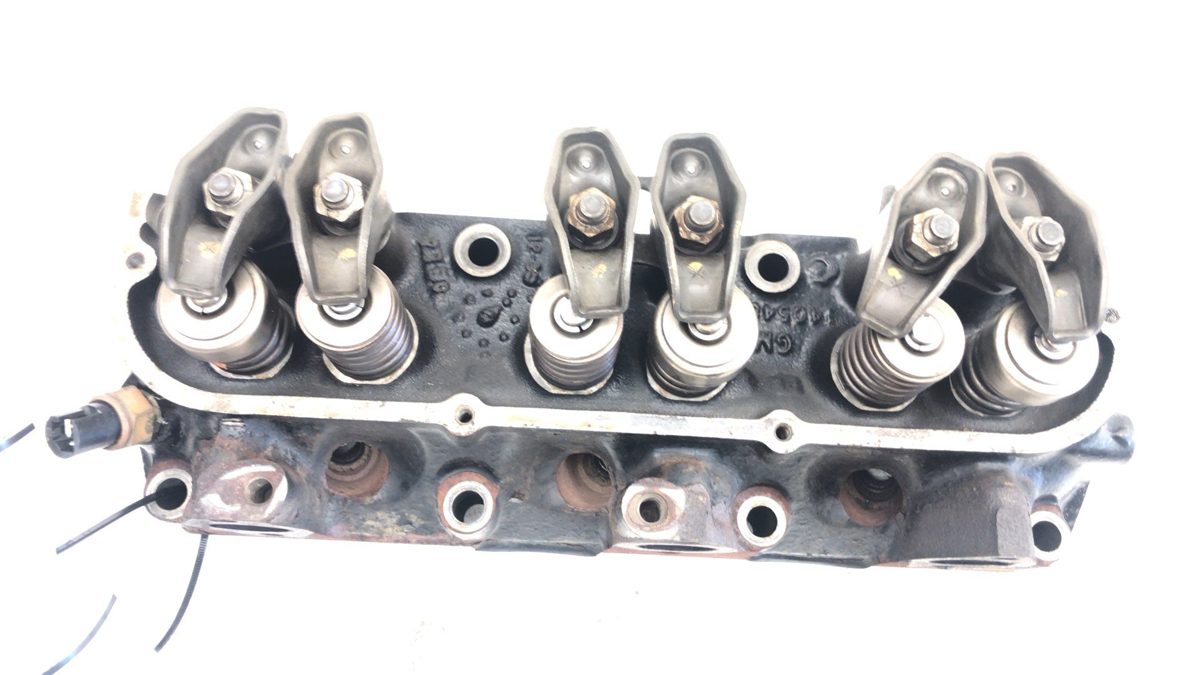 1983-1989 S10 Blazer Passenger Right Cylinder Head Assembly OEM 2.8L R 14054884