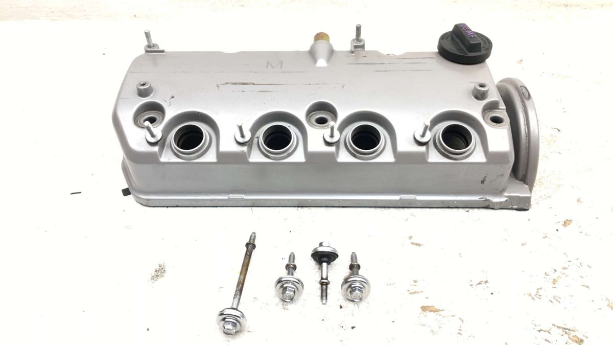 2001-2005 Honda Civic Valve Cover With Hardware Oem 1.7L 12310Plc000