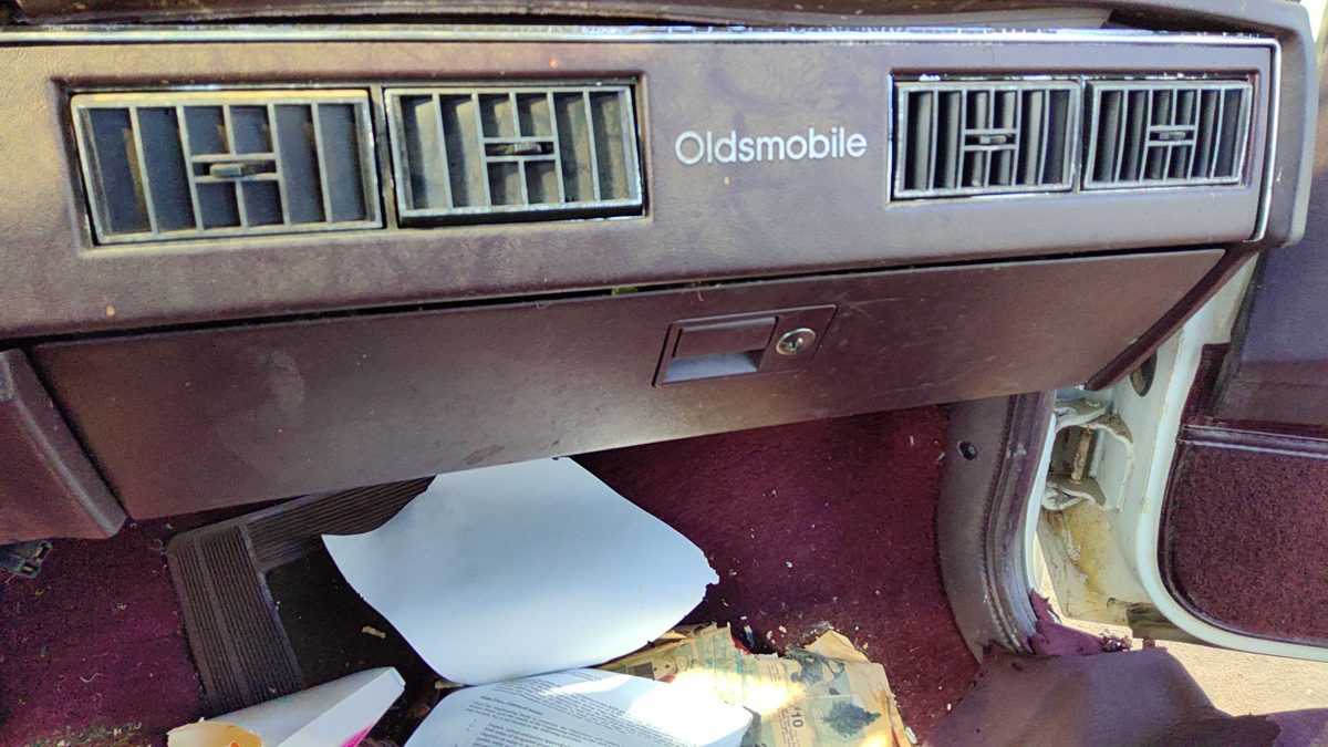 1982-1988 Olds Ciera Glove Box Assembly Complete Door With Latch Oem Red