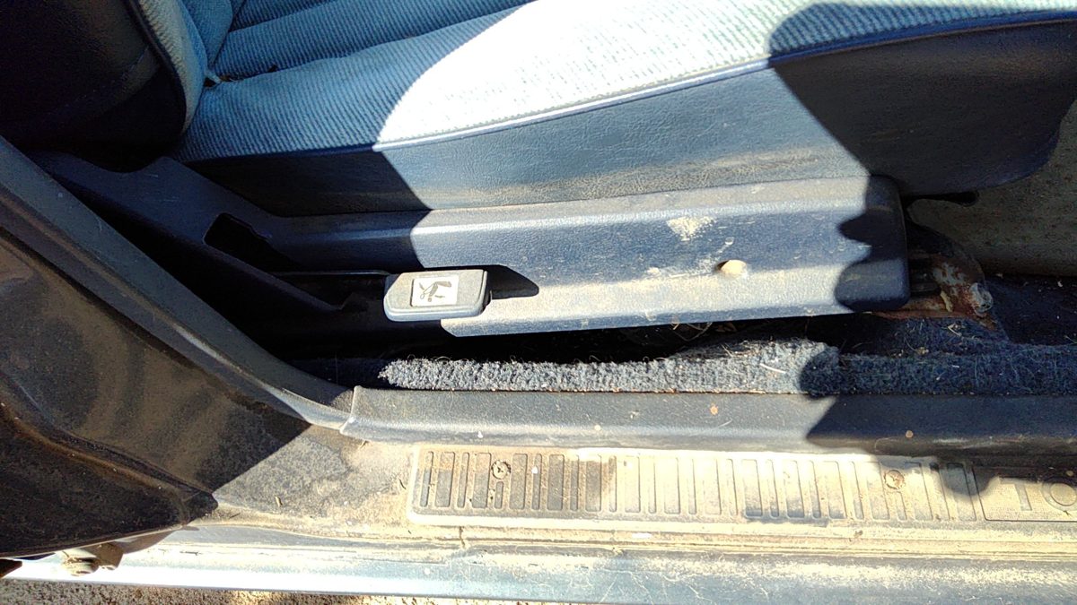 1984-1986 Toyota Camry Passenger Right Side Seat Trim Panel Oem Blue