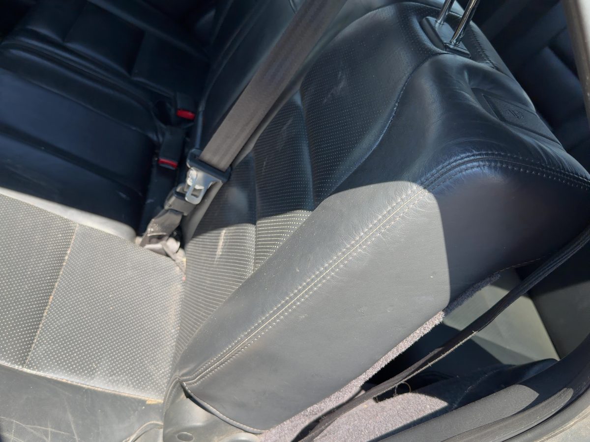 01 Mdx Complete Set Of Rear Seat Belts Retractor Buckle Left Right Back Black D