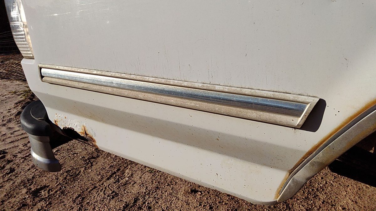 1995 Ford F150 Passenger Right Rear Moulding On Back Box Panel Oem