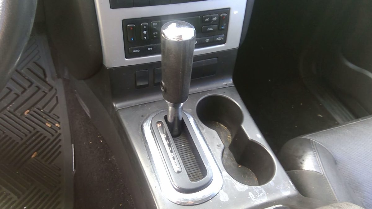 06-10 Mountaineer Floor Shifter Lever Assembly Shift Unit Automatic Trans
