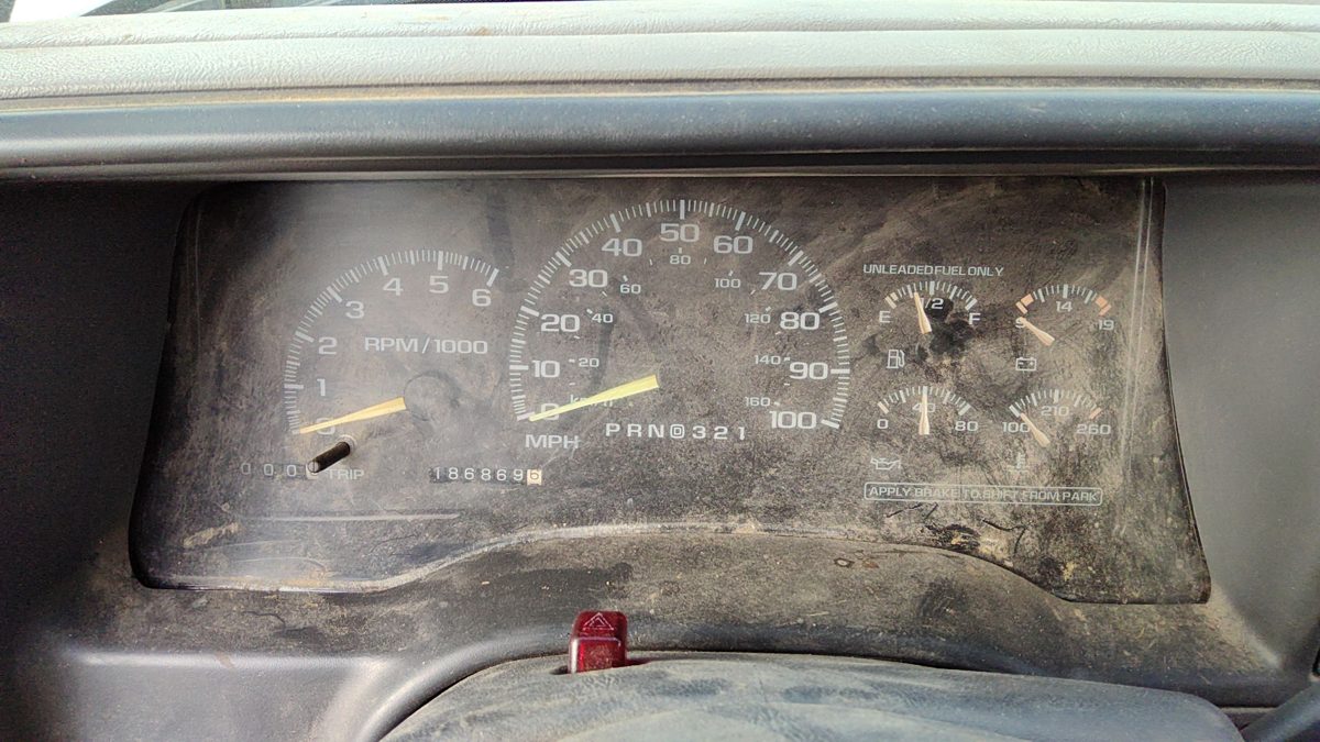 1995-99 Chevy Suburban Speedometer Cluster Instrument Gauges Panel Oem Dash
