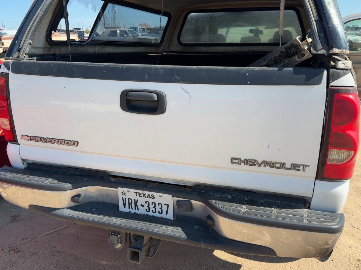 2005 Chevy Silverado 2500 Trunk/decklid/hatch/tailgate
