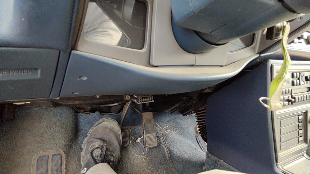 85-91 Olds Cutlass Calais Lower Dash Under Column Knee Bolster Trim Panel Blue