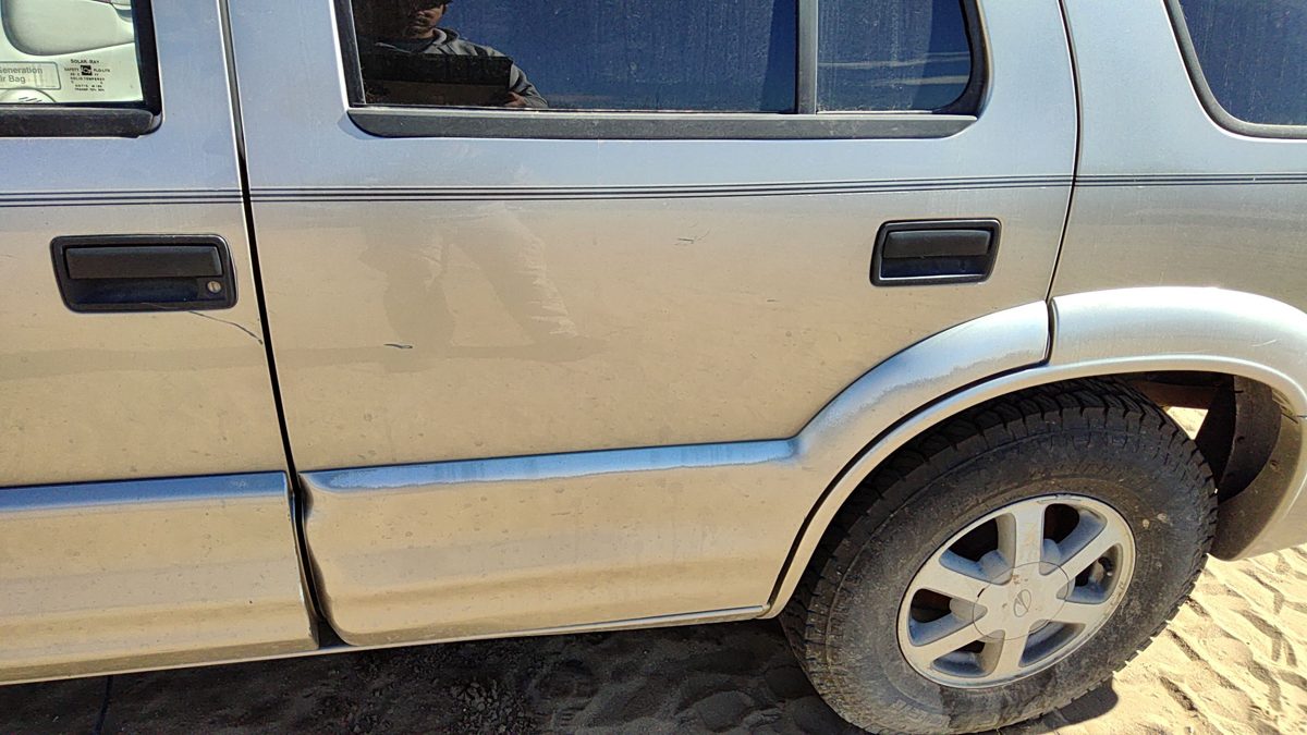 2000 Olds Bravada Rear Door