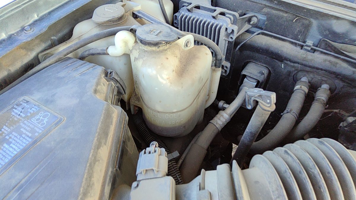 2004-2012 Gmc Canyon Coolant Reservoir Radiator Overflow Tank Bottle Oem