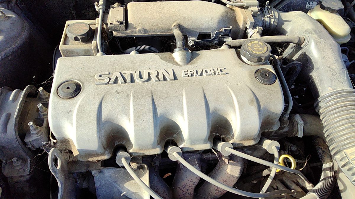 1997 Saturn Sl1 Valve Cover With Hardware Bolts Oem 1.9L Sohc
