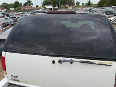 1995-2005 Chevy S10 Blazer Back Glass Rear Window Oem 15127576