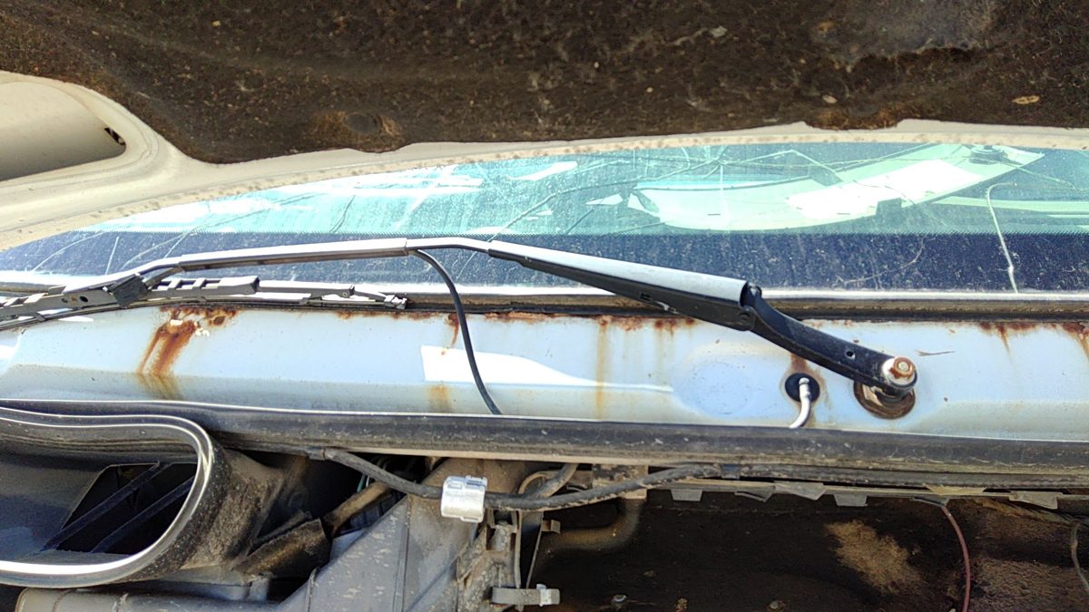 03-06 Dodge Sprinter Van 3500 Passenger Right Windshield Wiper Arm Blade Lever