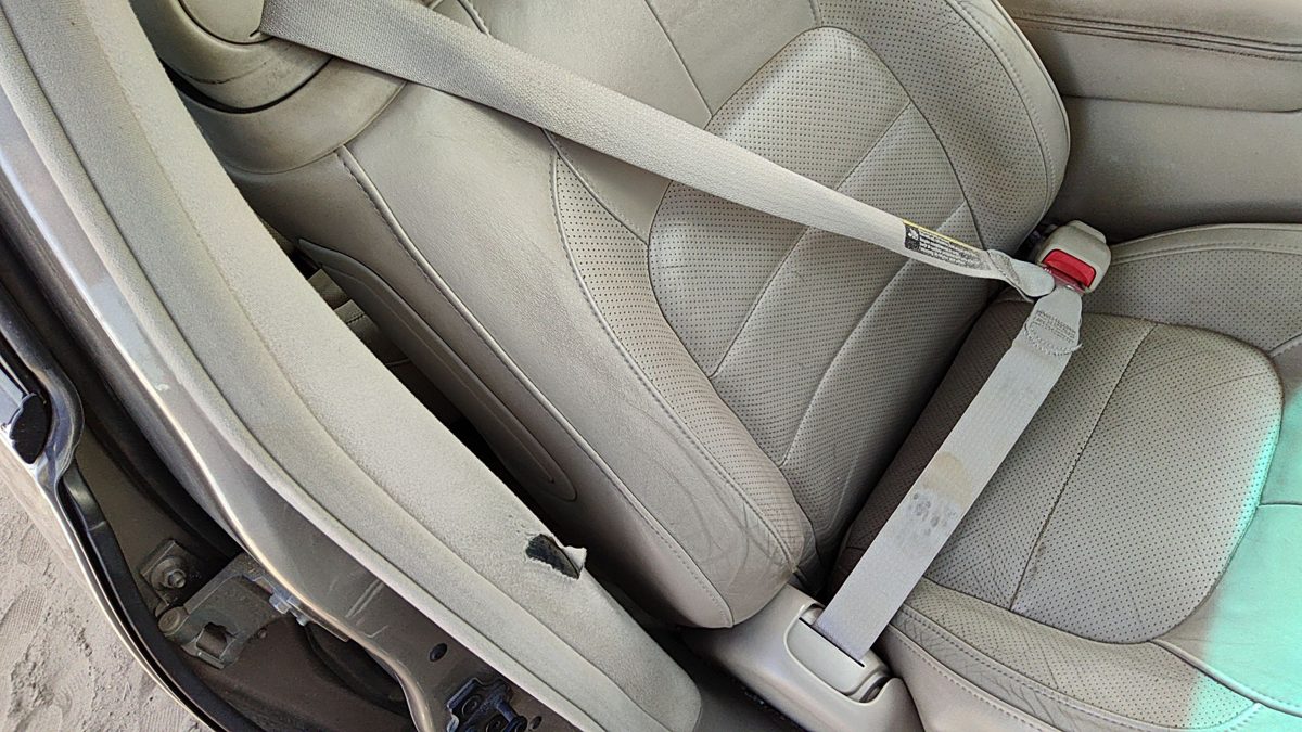 00-05 Deville Dts Passenger Right Front Seat Belt Retractor Shoulder Cashmere
