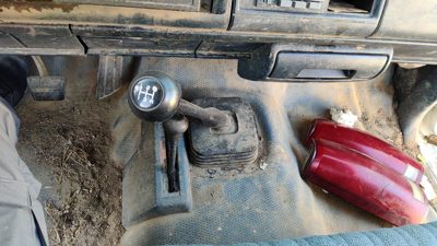 1993 Gmc Sierra 2500 Floor Shifter Lever Shift Unit Manual Transmission 5 Speed