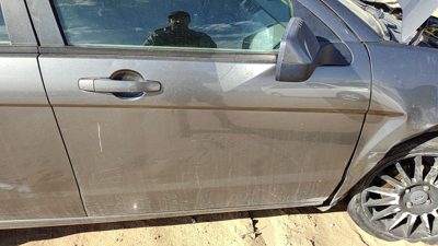 2010 Ford Focus Not Rs Front Door