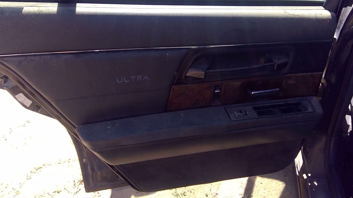 92-96 Buick Park Ave Driver Left Rear Inside Door Trim Panel Only Oem Back Gray