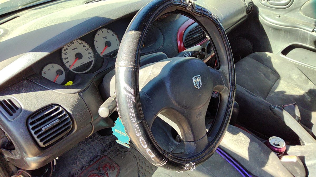 2004 Dodge Neon Steering Column