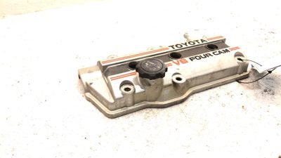 1988 Toyota Camry Front Valve Cover Oem 2.5L V6 4 Cam