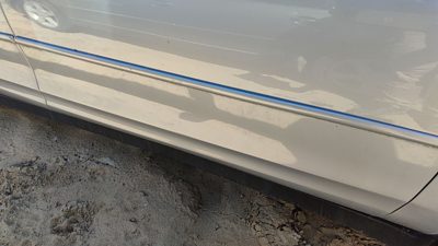 98-02 Oldsmobile Intrigue Passenger Right Front Moulding Fm Door Trim Silver 17U