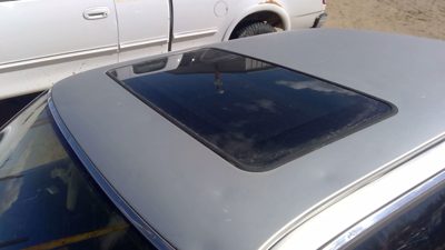 1988-1989 Mazda 929 Sun Roof Glass Oem Top Window He2369810a