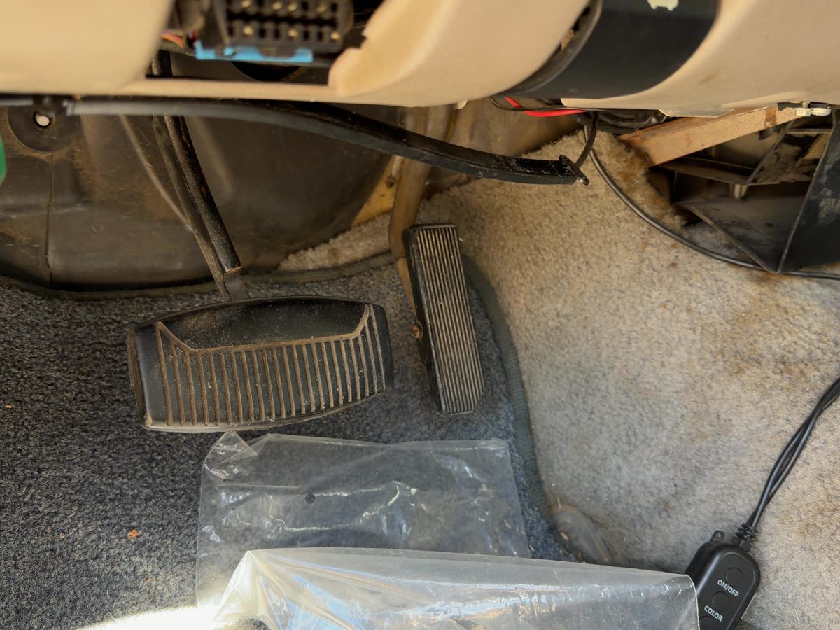 1996 Ford Ranger Gas Pedal