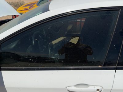 2013-2016 Dodge Dart Driver Left Front Side Window Door Glass Oem 68082407Ac