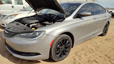 2015 Chrysler 200 Vehicle Unit Complt.