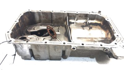 1998-2001 Kia Sephia Engine Oil Pan With Good Drain Plug Picku Up Tube 1.8 Dohc