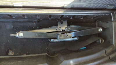 2011-2015 Kia Sorento Jack Tool Kit Set Assembly Spare Oem 91102P000