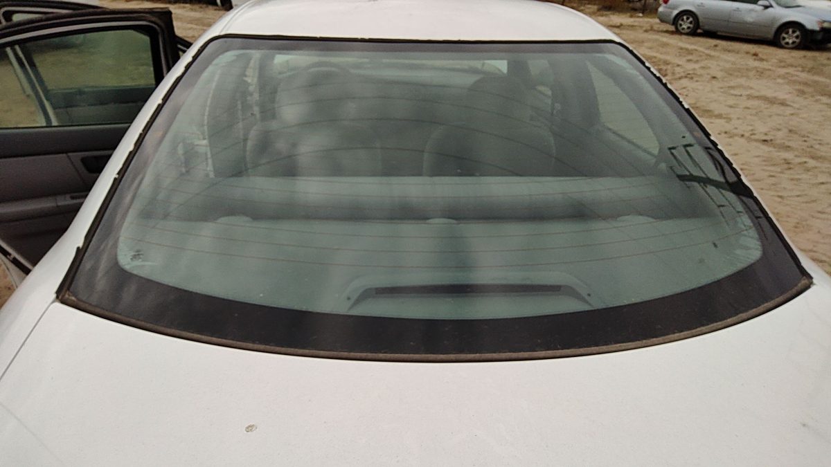 2001 2002 2003 2004 2005 Mercury Sable Back Glass Rear Window Oem