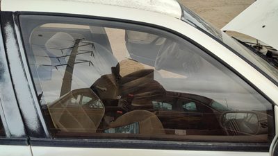 1991-1994 Infinity G20 Passenger Right Front Side Window Door Glass Oem