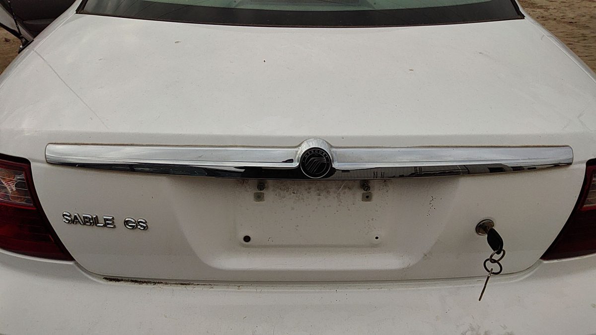 2005 Mercury Sable License Plate Trim Surround Panel Oem Tail Trunk Finish