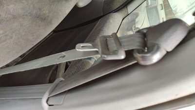 2000 Chrysler Town & Country Driver Left Front Seat Belt Retractor Shoulder Gray