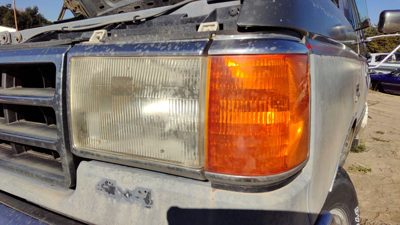 1989 Ford Pickup F150 Headlamp Assembly
